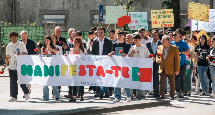 EPAVE assinala 50.º Aniversário da Revolução dos Cravos com “Flor de Abril”
