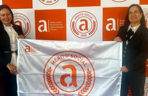 Câmara Municipal recebe a Bandeira de Mérito Social 2025